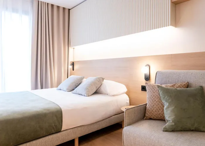 Aparthotel Atenea Calabria Barcelona